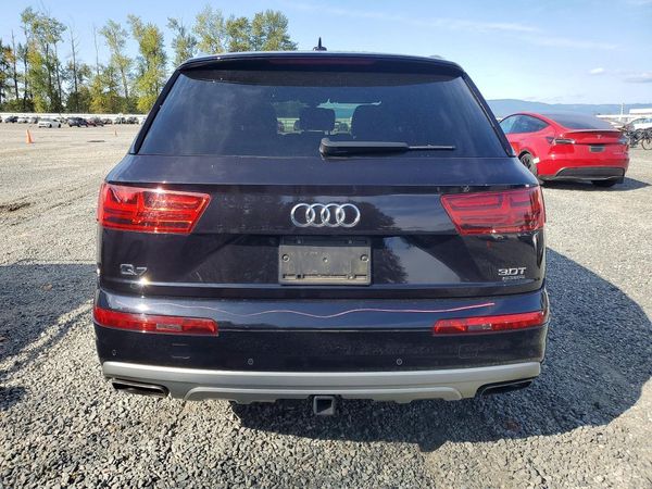 2018 AUDI Q7 quattro Prestige