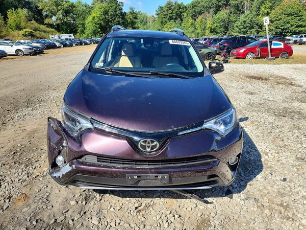 2018 TOYOTA RAV4 Adventure/XLE