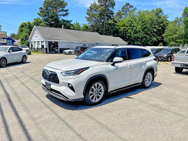2021 TOYOTA HIGHLANDER Limited