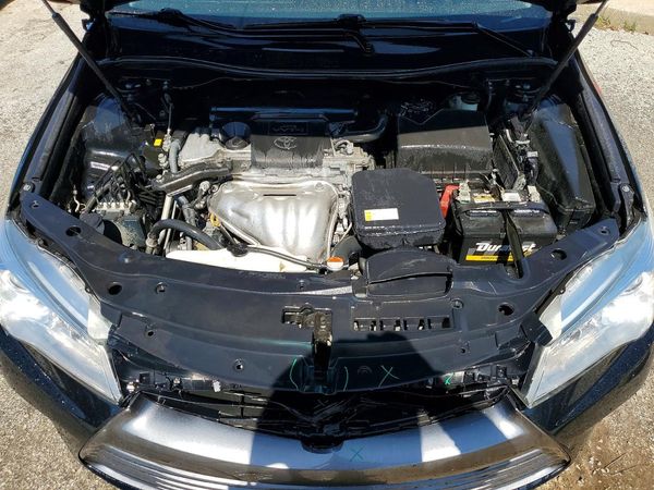 2016 TOYOTA CAMRY