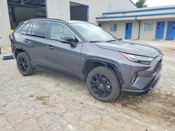 2025 TOYOTA RAV4 XSE
