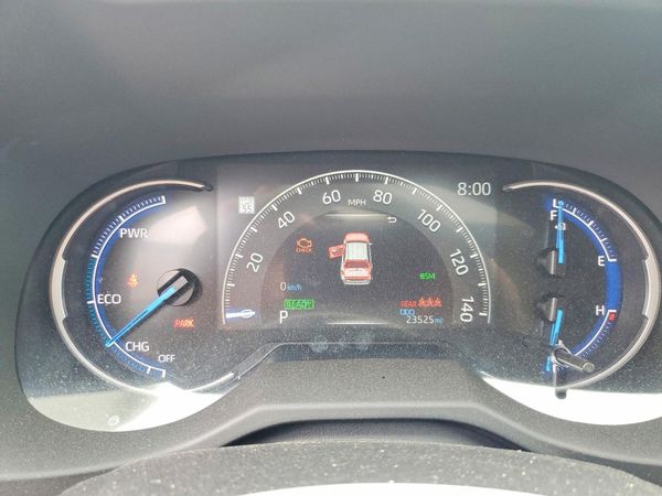 2025 TOYOTA RAV4 XSE