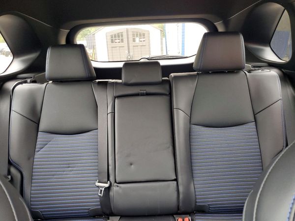 2025 TOYOTA RAV4 XSE