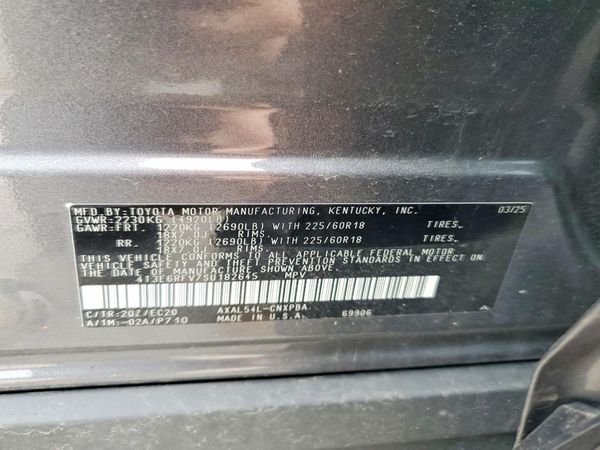2025 TOYOTA RAV4 XSE