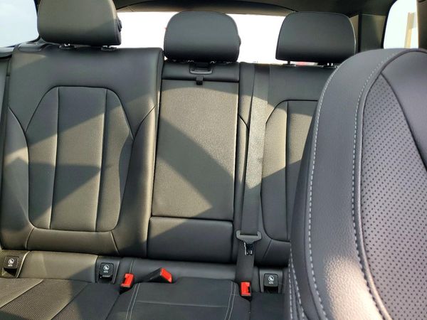 2023 BMW X3 xDrive30i SA — SUVN
