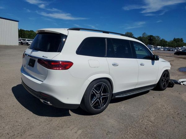 2024 MERCEDES-BENZ GLS