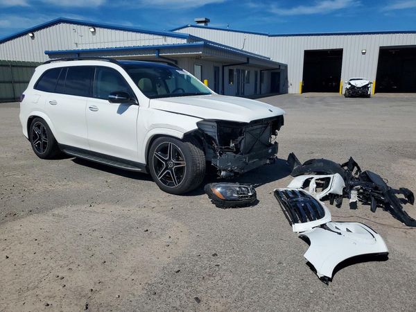 2024 MERCEDES-BENZ GLS