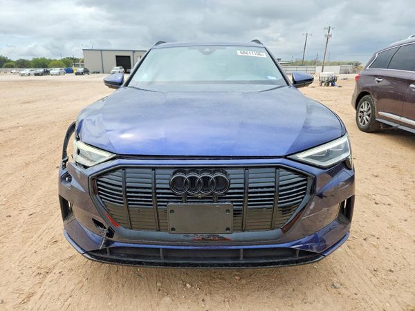 2022 AUDI E-TRON — DIRF