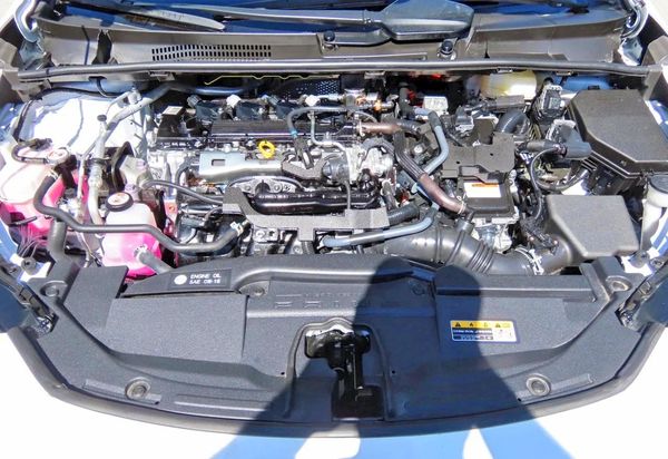 2025 TOYOTA PRIUS