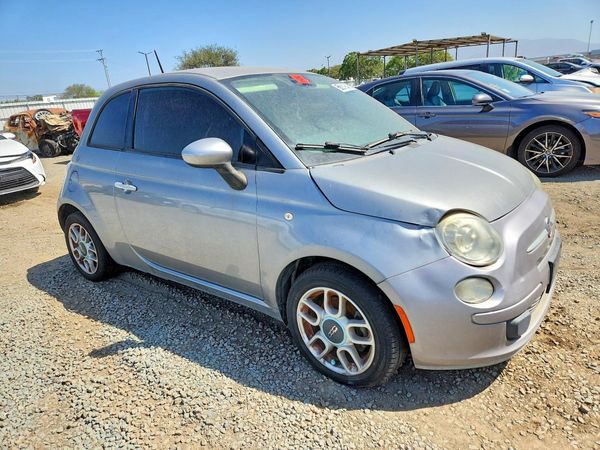 2015 FIAT 500 Pop — Passenger 3/4