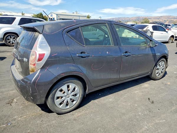 2014 TOYOTA PRIUS