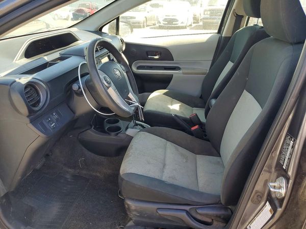 2014 TOYOTA PRIUS