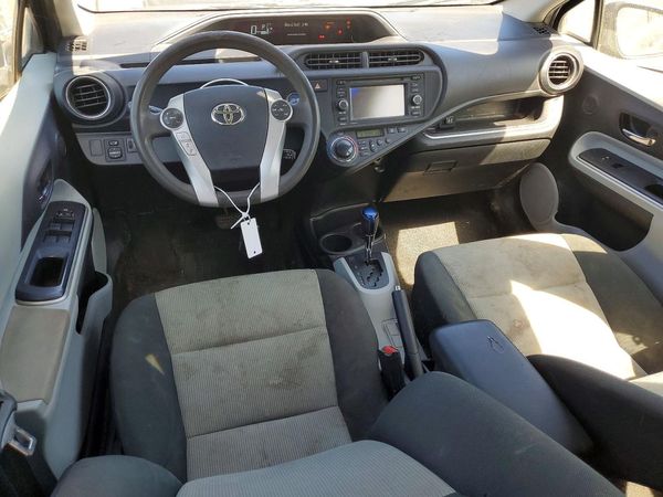 2014 TOYOTA PRIUS
