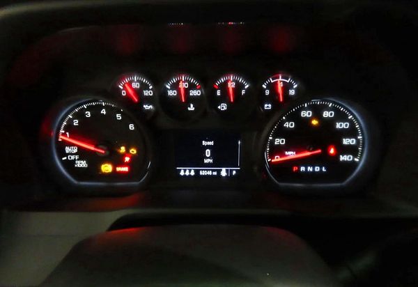 2024 CHEVROLET SILVERADO Custom