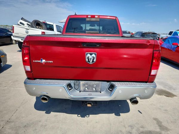2015 RAM 1500 SLT