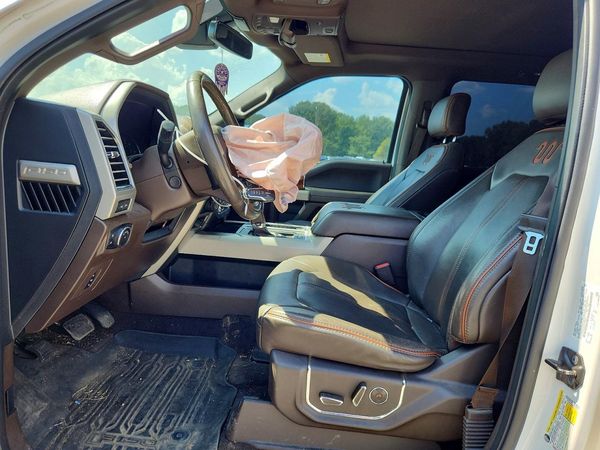 2017 FORD F150 — DENT