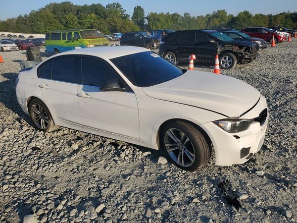 2017 BMW 330 — Passenger 3/4