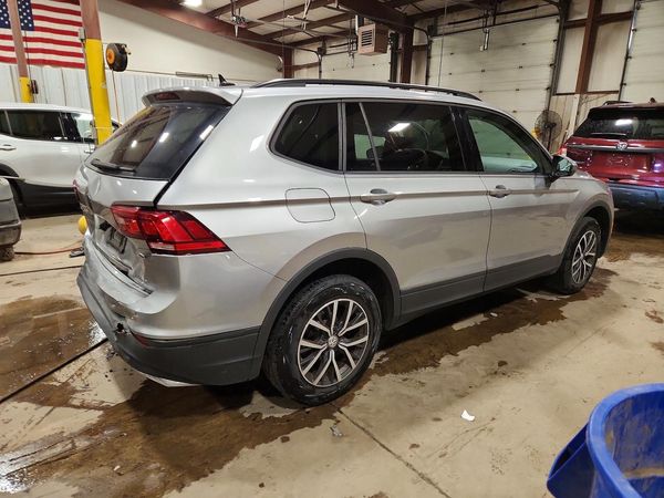2021 VOLKSWAGEN TIGUAN 4Motion S