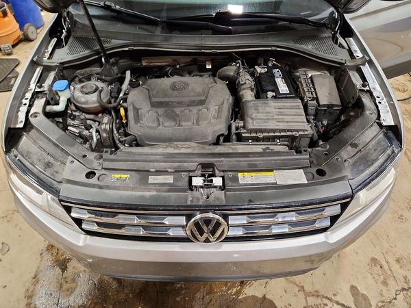 2021 VOLKSWAGEN TIGUAN 4Motion S