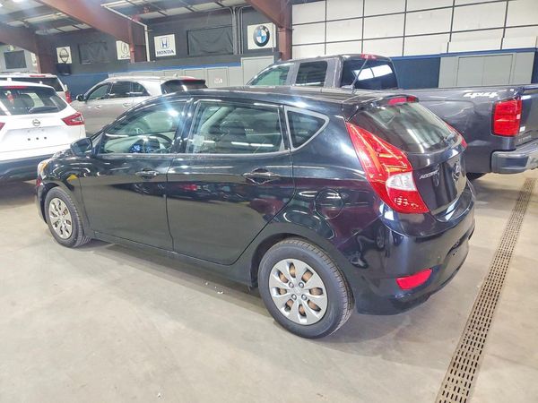 2017 HYUNDAI ACCENT SE Base