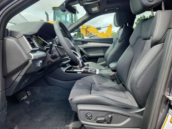 2024 AUDI Q5 E S Line quattro Prestige