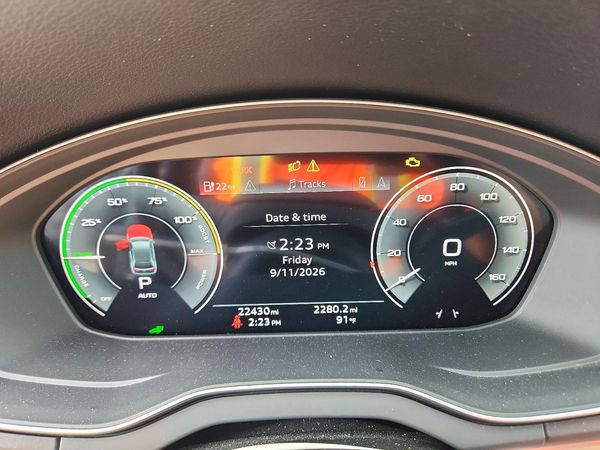 2024 AUDI Q5 E S Line quattro Prestige