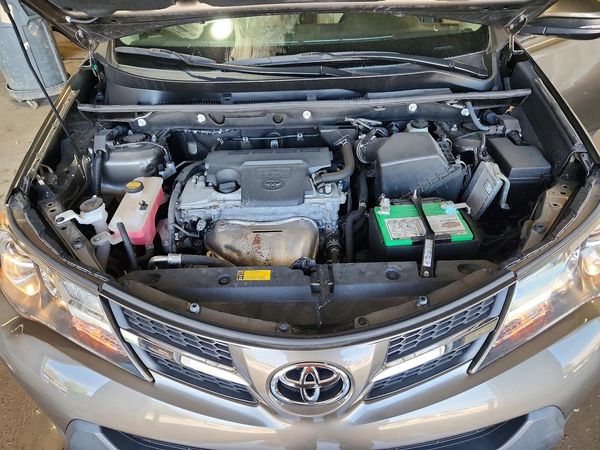 2014 TOYOTA RAV4 High