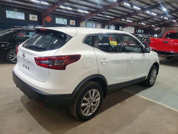 2021 NISSAN ROGUE SPORT SV