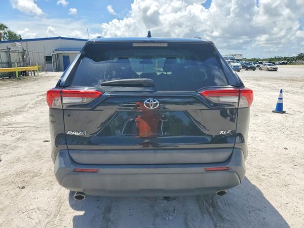 2021 TOYOTA RAV4