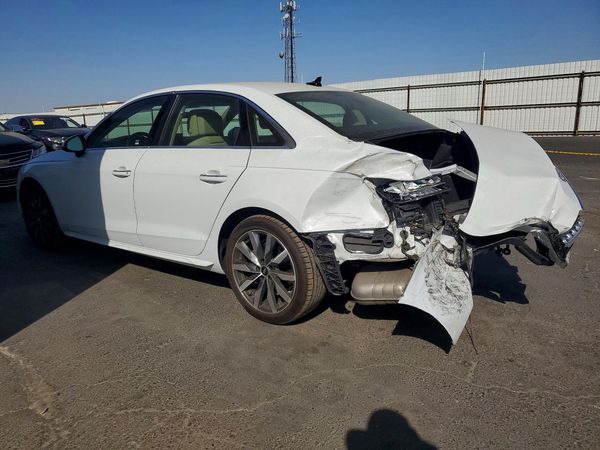 2021 AUDI A4 quattro Premium
