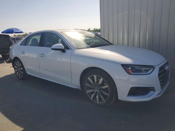 2021 AUDI A4 quattro Premium