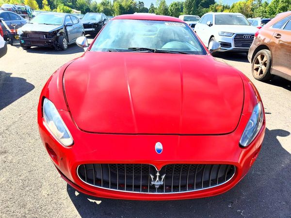 2014 MASERATI GRANTURISMO