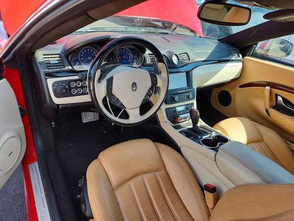 2014 MASERATI GRANTURISMO