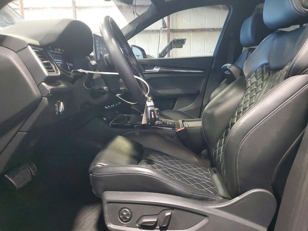 2021 AUDI SQ5 quattro Premium Plus — DENT