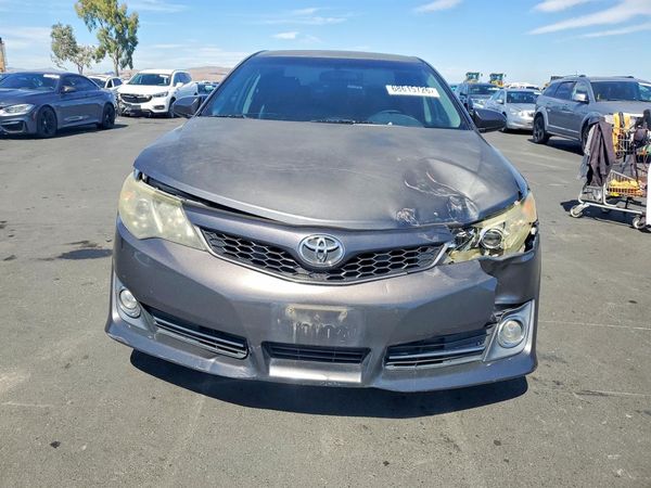 2012 TOYOTA CAMRY