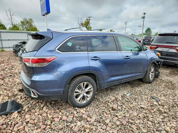 2015 TOYOTA HIGHLANDER — PSRA