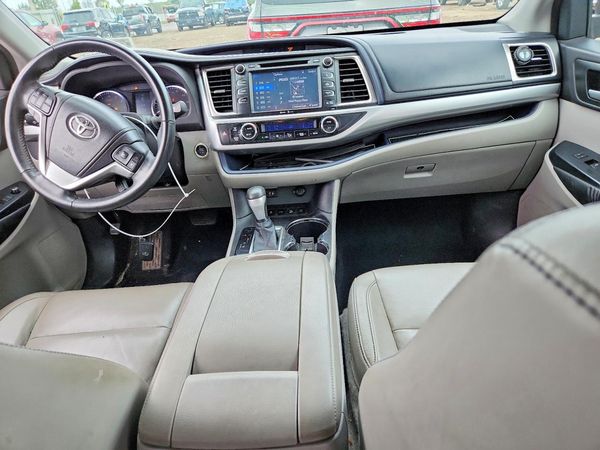 2015 TOYOTA HIGHLANDER — CKPT