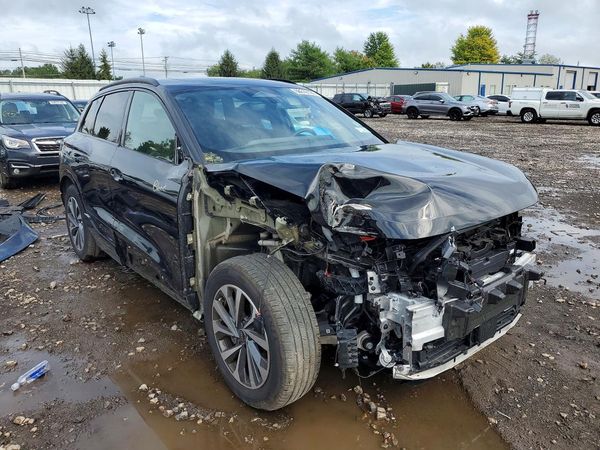 2025 AUDI Q6 E-TRON — Passenger 3/4