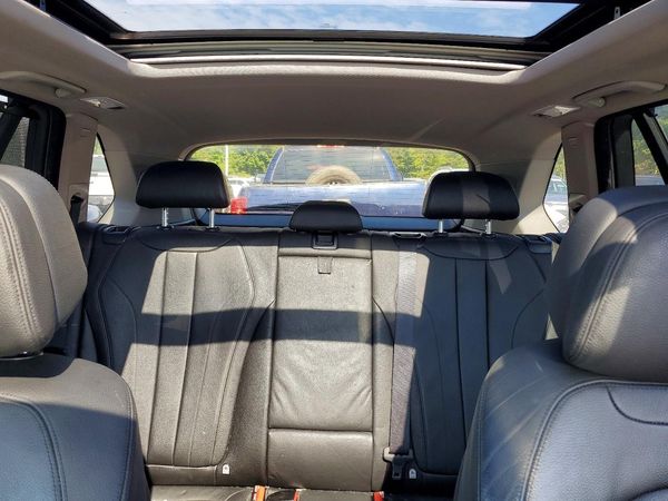 2015 BMW X5 xDrive35i — SUVN