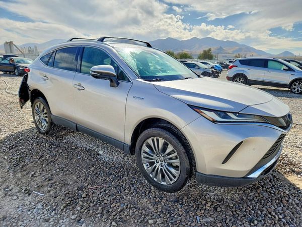 2021 TOYOTA VENZA