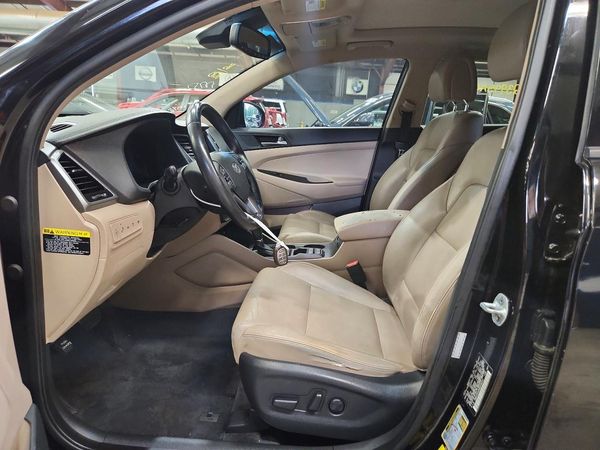 2016 HYUNDAI TUCSON
