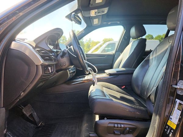 2017 BMW X5 xDrive35i — DENT