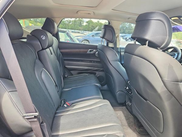 2021 GENESIS GV80