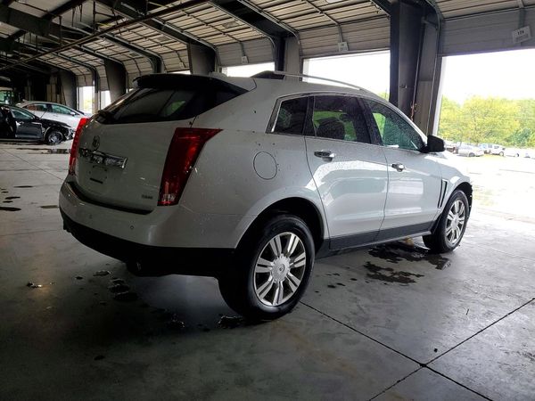 2016 CADILLAC SRX Luxury