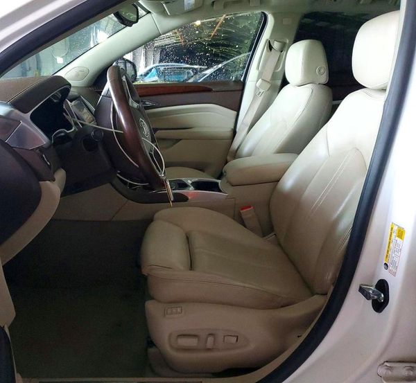 2016 CADILLAC SRX Luxury