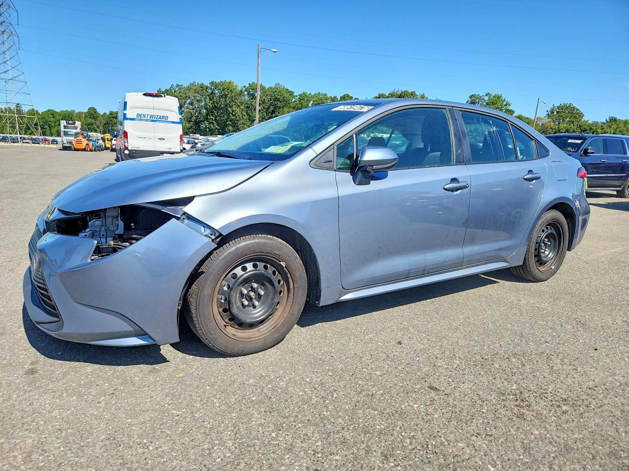 2026 TOYOTA COROLLA LE — Front 3/4