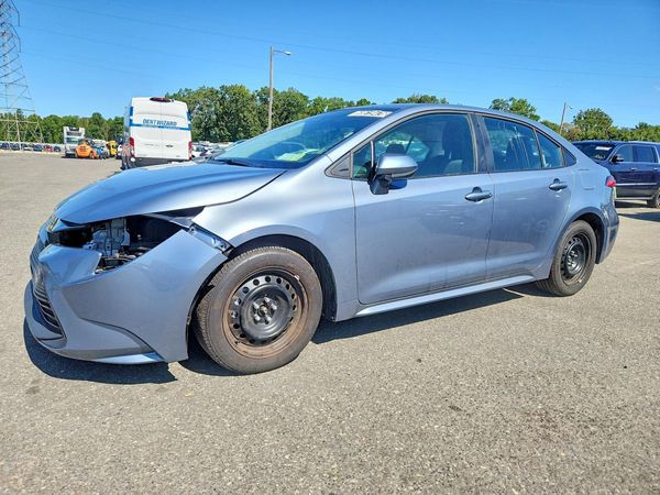 2026 TOYOTA COROLLA — DSFA — Front 3/4
