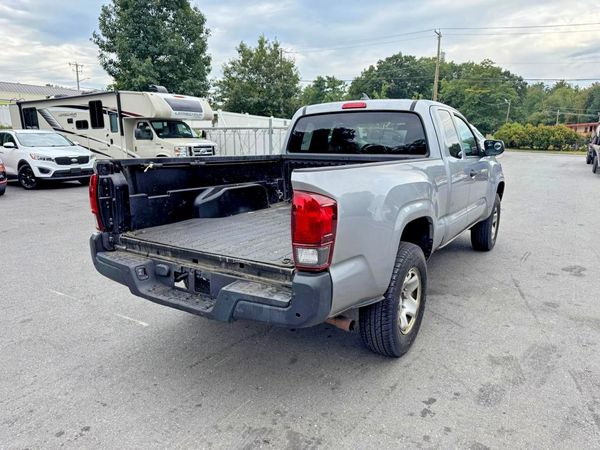 2019 TOYOTA TACOMA SR5