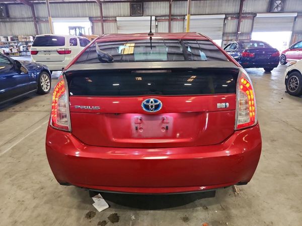 2014 TOYOTA PRIUS