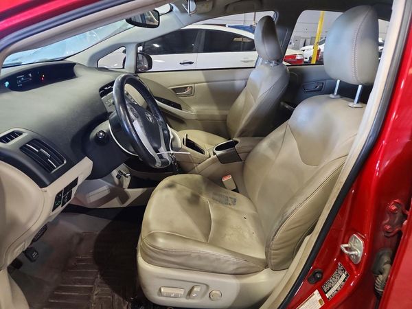2014 TOYOTA PRIUS